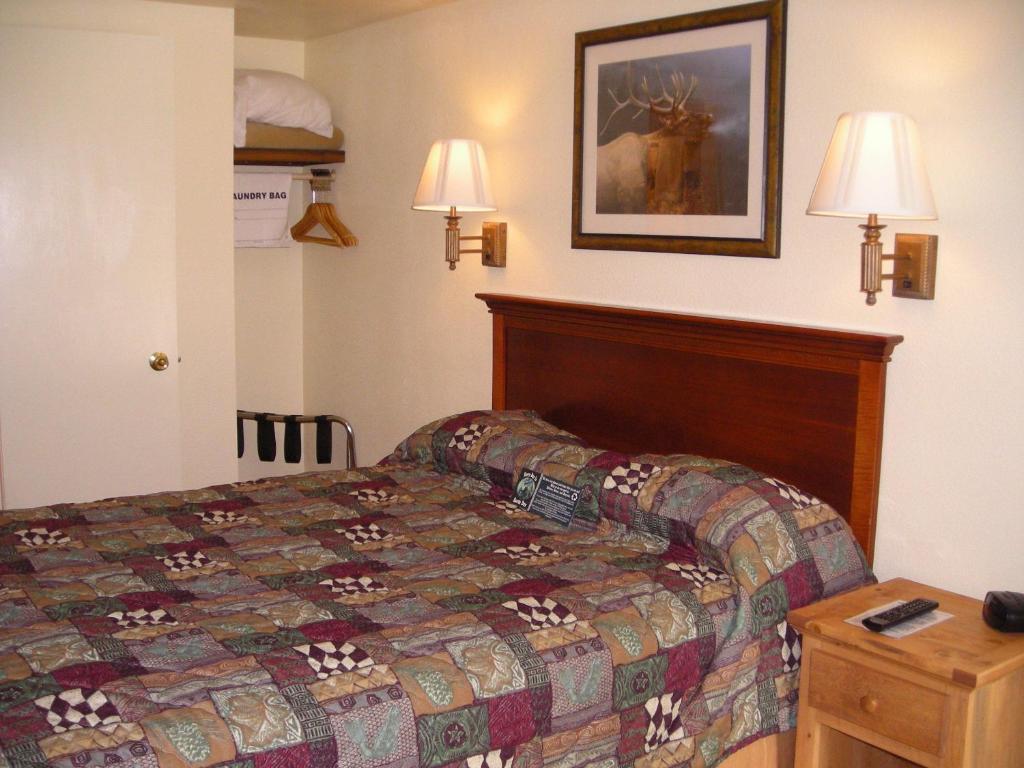 Falls Motel Thompson Falls Zimmer foto